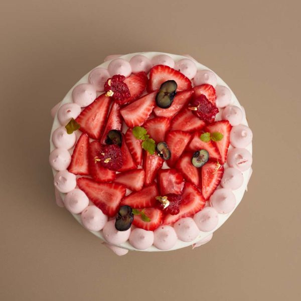 dulcet fresh cream strawberry chiffon cake
