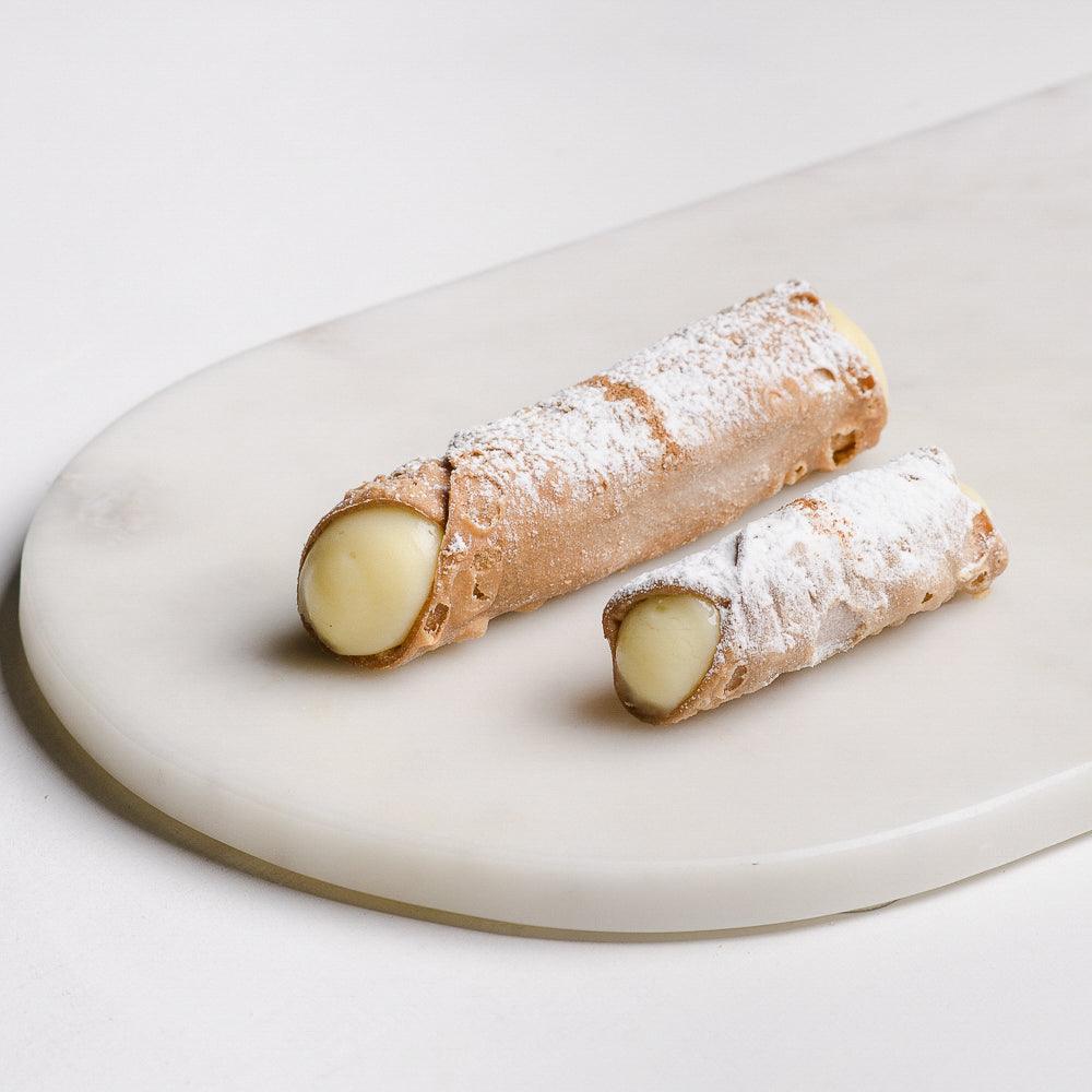 Buy Pasticceria Papa's vanilla cannoli online | Store to Door