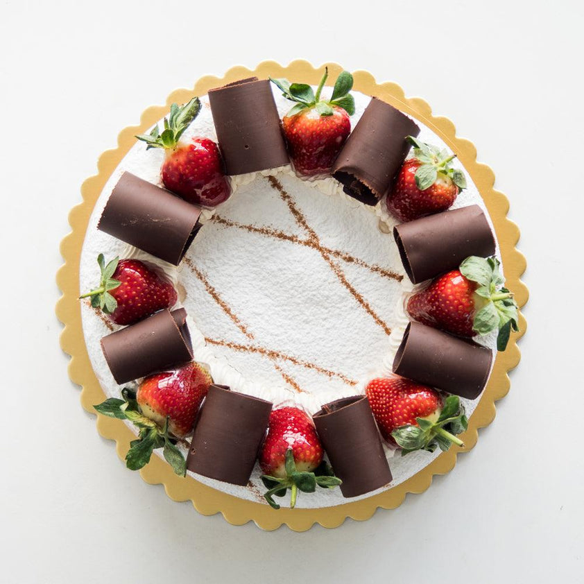 Buy Papa's decorated ricotta cheesecake online Store to Door