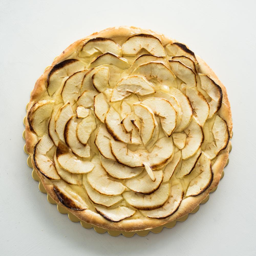 Pasticceria papa's Apple Flan large with sliced apples