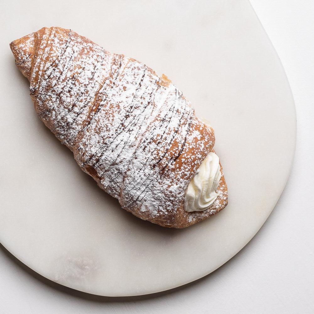 PAPA'S RICOTTA HORN - STORE TO DOOR